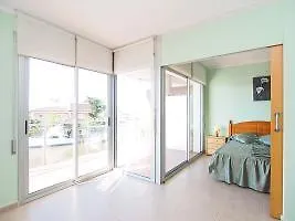 Hotel Apartment Cap Mestral Roses