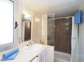 Hotel Apartment Cap Mestral Roses